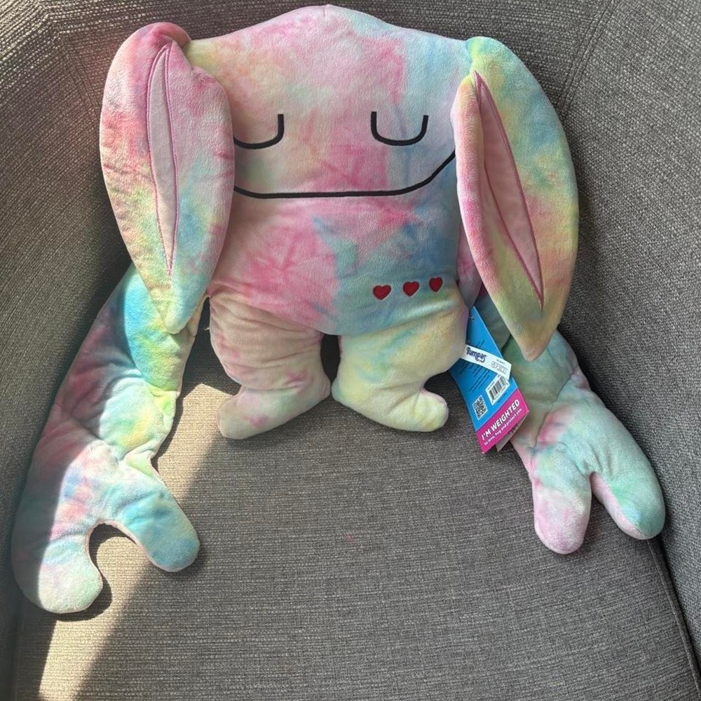 Bumpas Sprinx plushie with tie-dye pastel colors. Brand new with tags